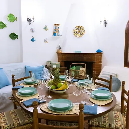 Сasa de vacaciones Stella, With Garden, Five Minutes From The