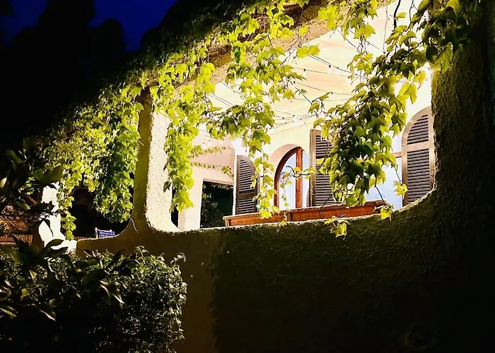 Stella, With Garden, Five Minutes From The 度假居