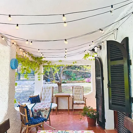 Holiday home Stella, With Garden, Five Minutes From The *