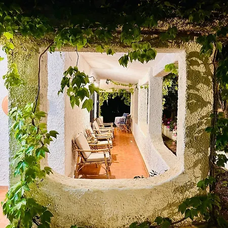 Stella, With Garden, Five Minutes From The Semesterbostad Torre delle Stelle