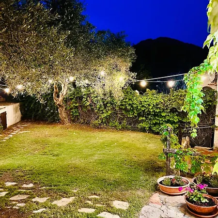 Stella, With Garden, Five Minutes From The * Torre delle Stelle