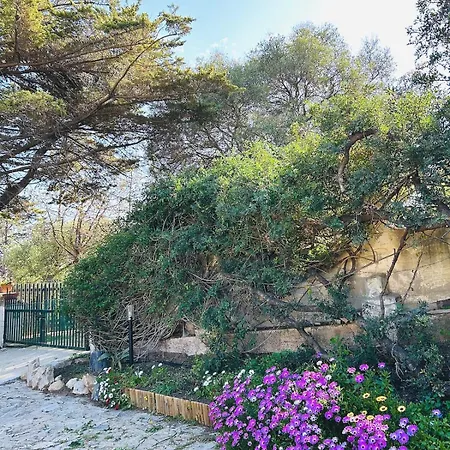 Stella, With Garden, Five Minutes From The * Torre delle Stelle