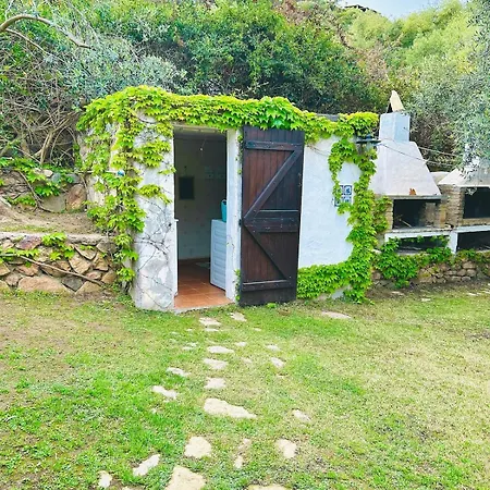 Semesterbostad Stella, With Garden, Five Minutes From The