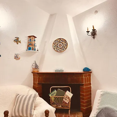 Holiday home Stella, With Garden, Five Minutes From The Torre delle Stelle