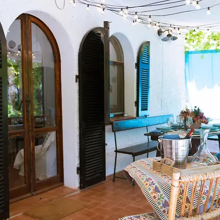 Stella, With Garden, Five Minutes From The Σπίτι διακοπών *